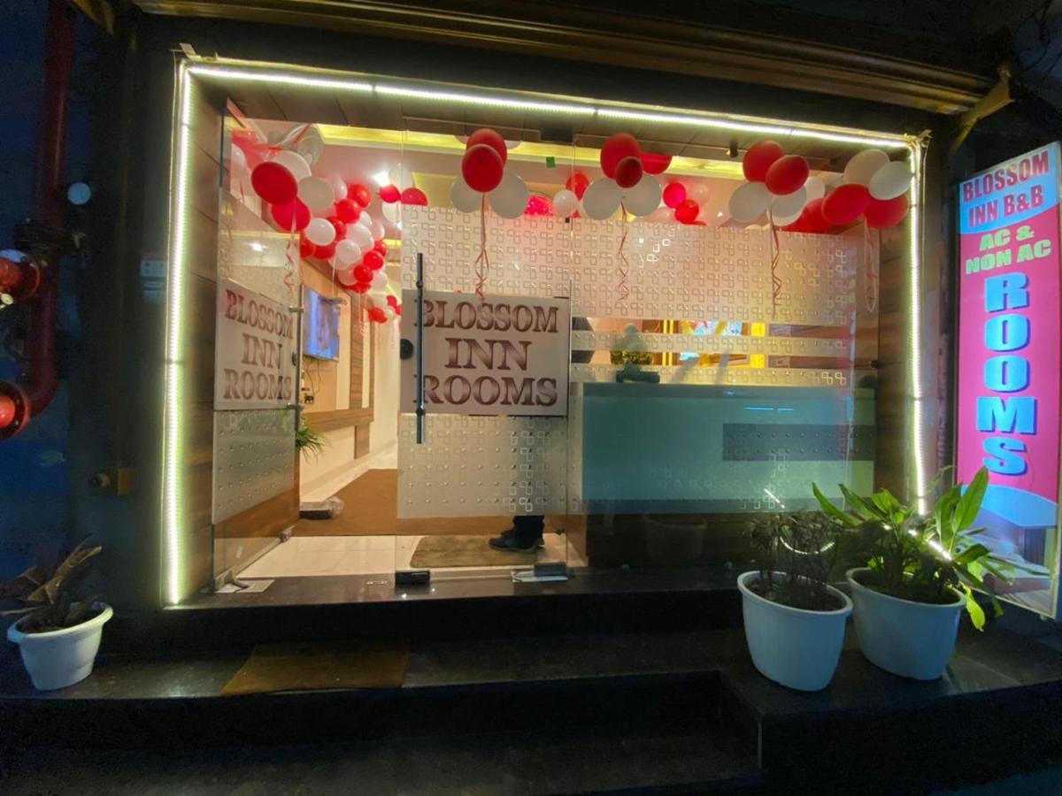 Hotel Blossom Inn Amritsar Ngoại thất bức ảnh